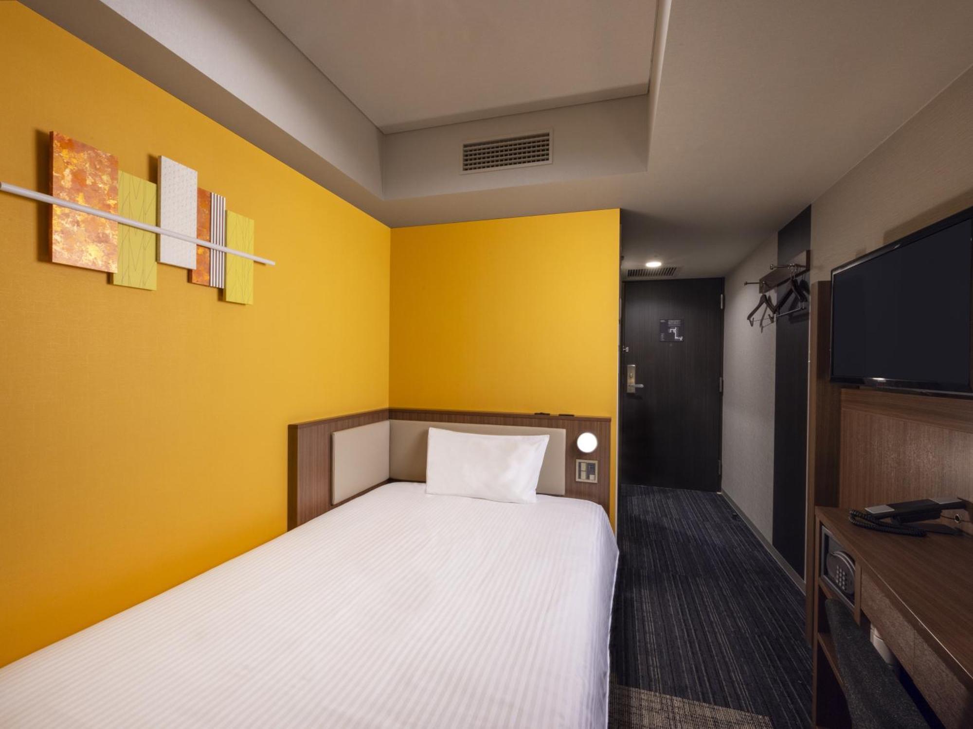 Ibis Styles Kyoto Shijo Hotel Exterior photo