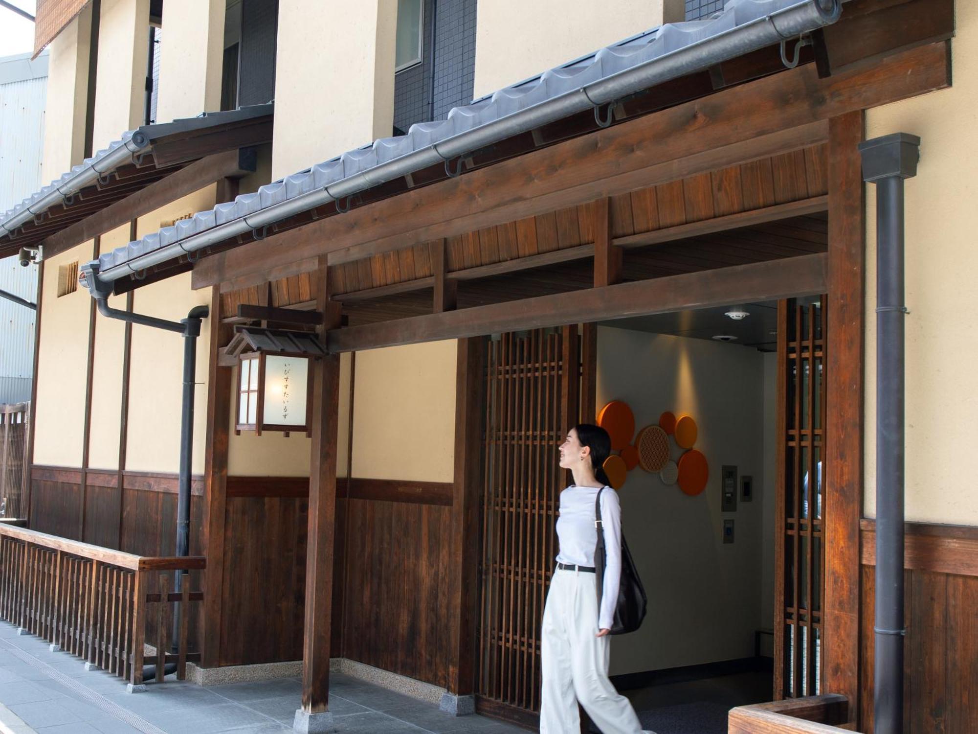 Ibis Styles Kyoto Shijo Hotel Exterior photo